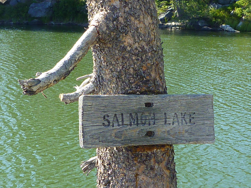 Sign at Salmon Lake near Loch Leven Lakes