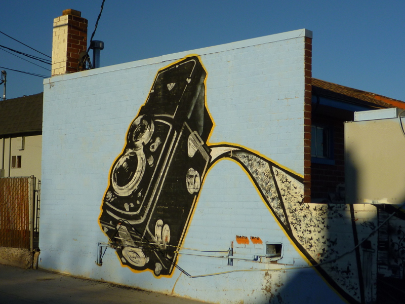 Wallart in Reno's Midtown: photo camera