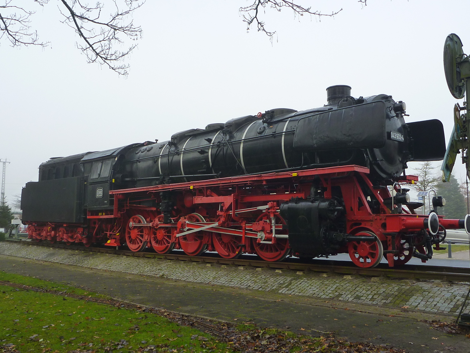 Memorial locomotive in Emden