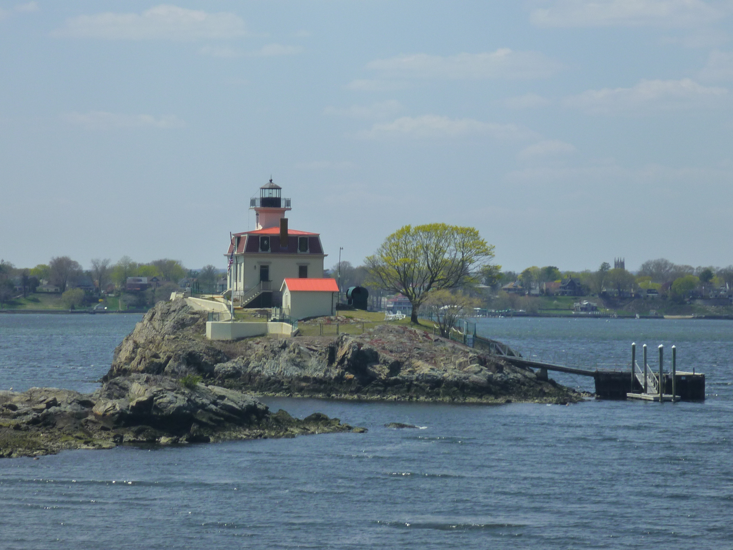 Pomham Rocks Lighthouse