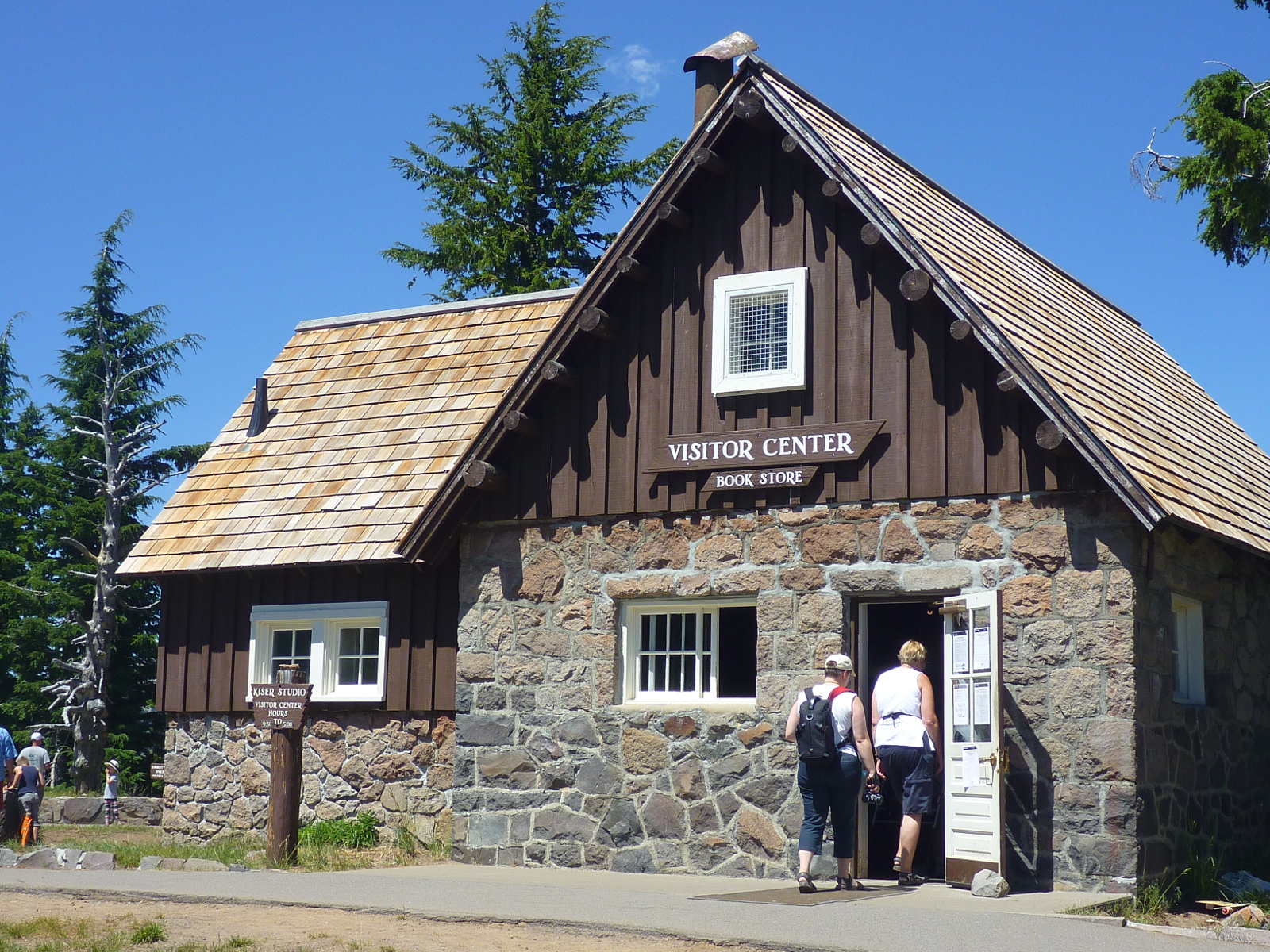 Rim Village Visitor Center